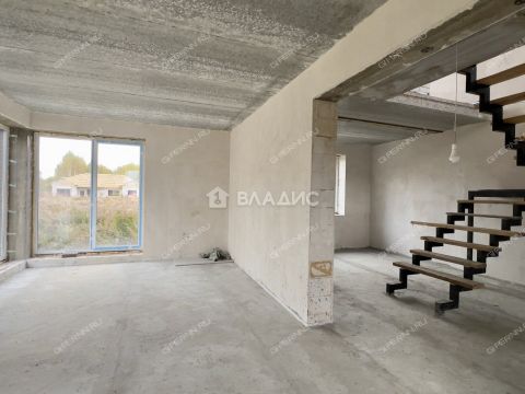 dom-derevnya-omanovo-gorodskoy-okrug-bor фото