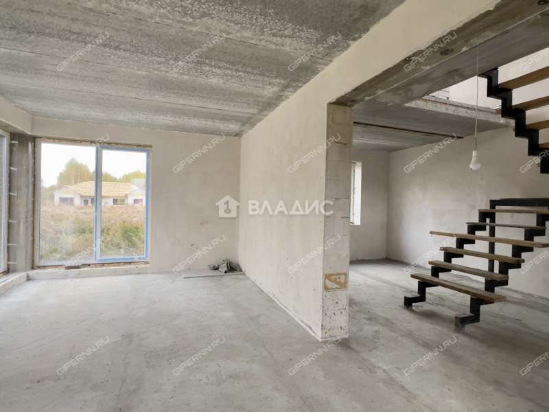 дом на улице Героя Бадина деревня Оманово