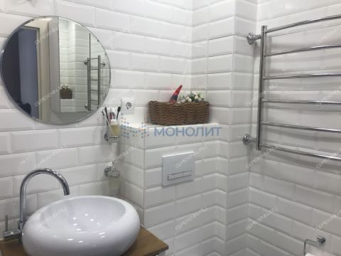 1-komnatnaya-nab-volzhskaya-d-19 фото