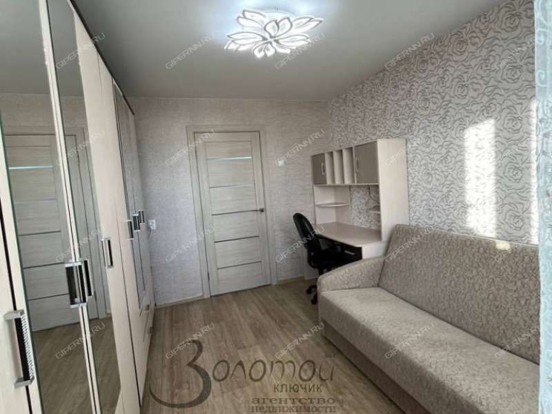 четырёхкомнатная квартира на проспекте Ленина дом 96 город Дзержинск