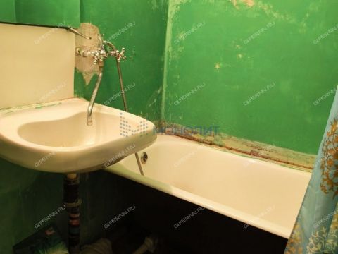 1-komnatnaya-ul-germana-lopatina-d-9a фото