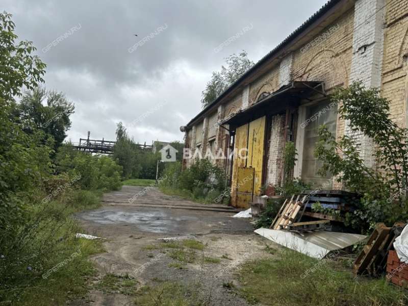 помещение под склад на улице Свободы