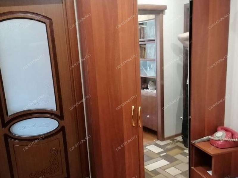 двухкомнатная квартира на проспекте Бусыгина дом 20