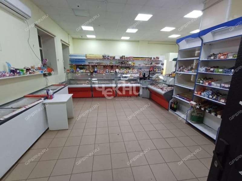 помещение под торговую площадь на улице Пушкина рабочий посёлок Тумботино