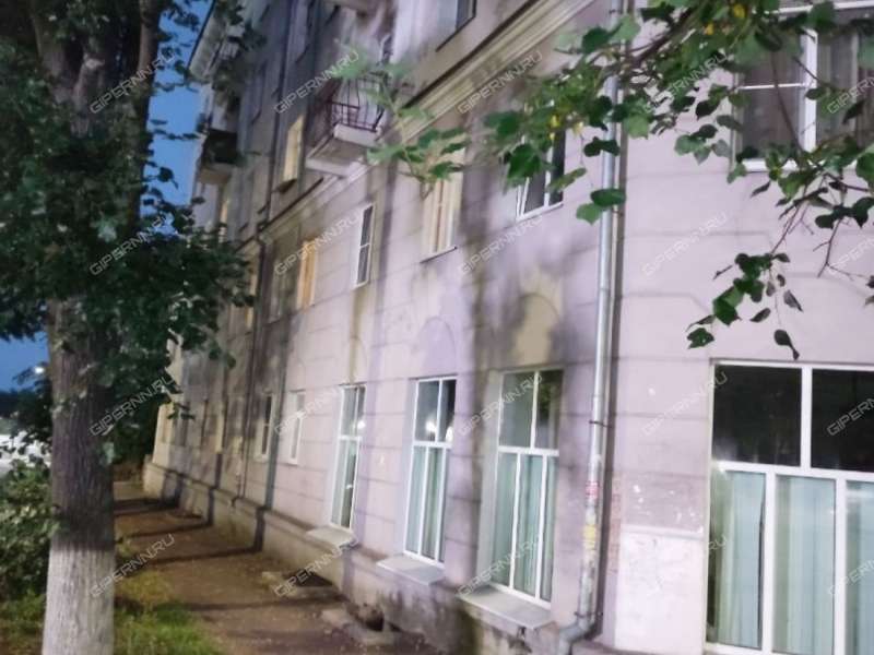 трёхкомнатная квартира на проспекте Гагарина дом 36