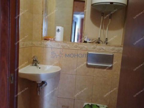 3-komnatnaya-ul-nevzorovyh-d-85 фото