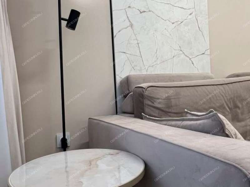 трёхкомнатная квартира на улице Адмирала Макарова дом 5 к2