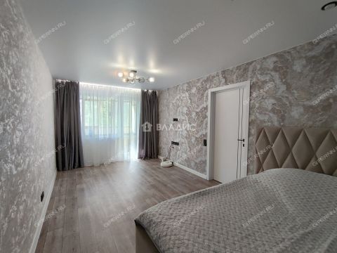 2-komnatnaya-ul-bonch-bruevicha-d-3 фото