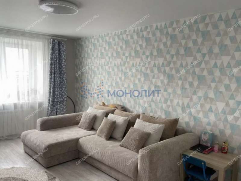 трёхкомнатная квартира на Сормовском шоссе дом 12