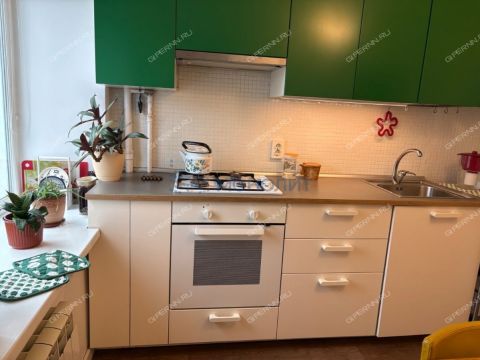 2-komnatnaya-ul-zalomova-d-11 фото