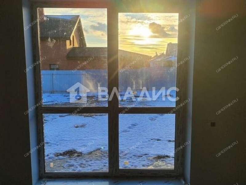 дом на улице Речная деревня Карабатово