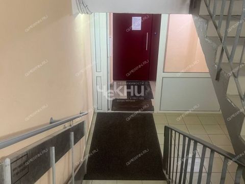 3-komnatnaya-ul-poltavskaya-d-35 фото