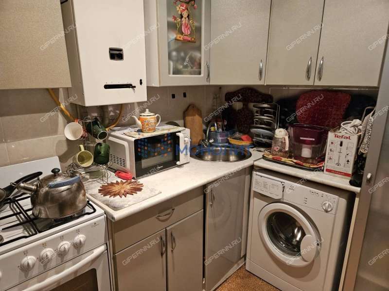 трёхкомнатная квартира на улице Цветочная дом 1