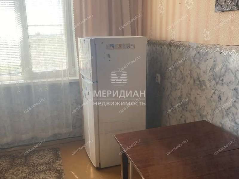 однокомнатная квартира на проспекте Бусыгина дом 9