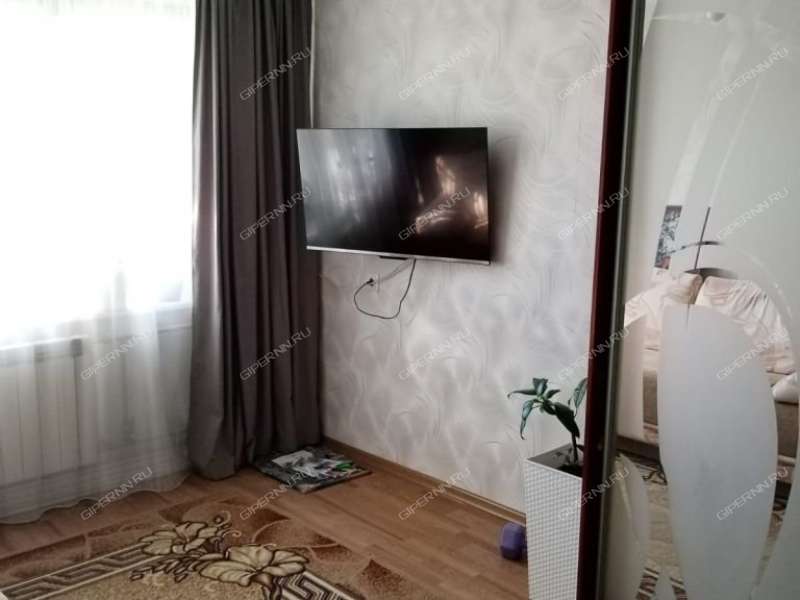 двухкомнатная квартира на улице Юлиуса Фучика дом 37