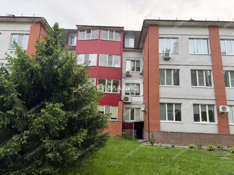 четырёхкомнатная квартира на Магистральной улице дом 310 деревня Афонино