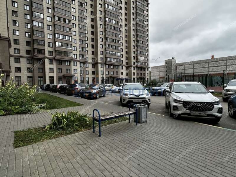 квартира-студия на улице Июльских Дней дом 1 к1