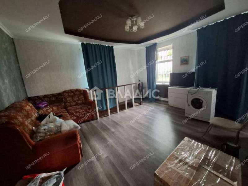 двухкомнатная квартира на улице Левинка дом 42