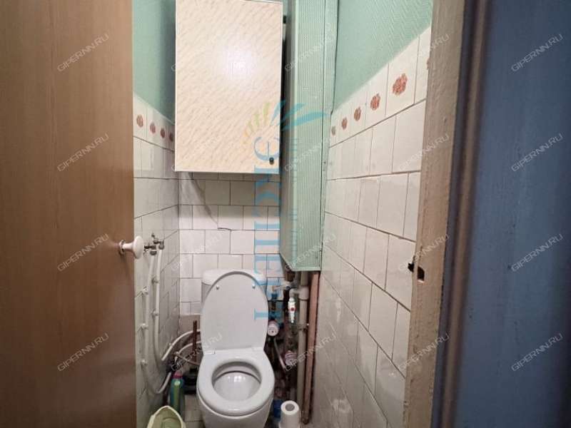 трёхкомнатная квартира на улице Маршала Малиновского дом 10