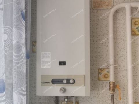 1-komnatnaya-ul-geroya-sovetskogo-soyuza-poyushheva-d-7 фото