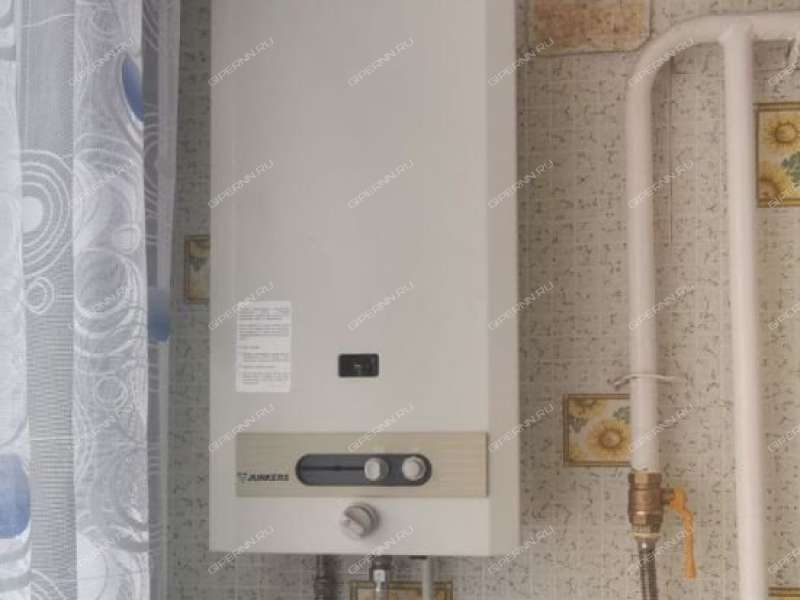 однокомнатная квартира на улице Героя Советского Союза Поющева дом 7