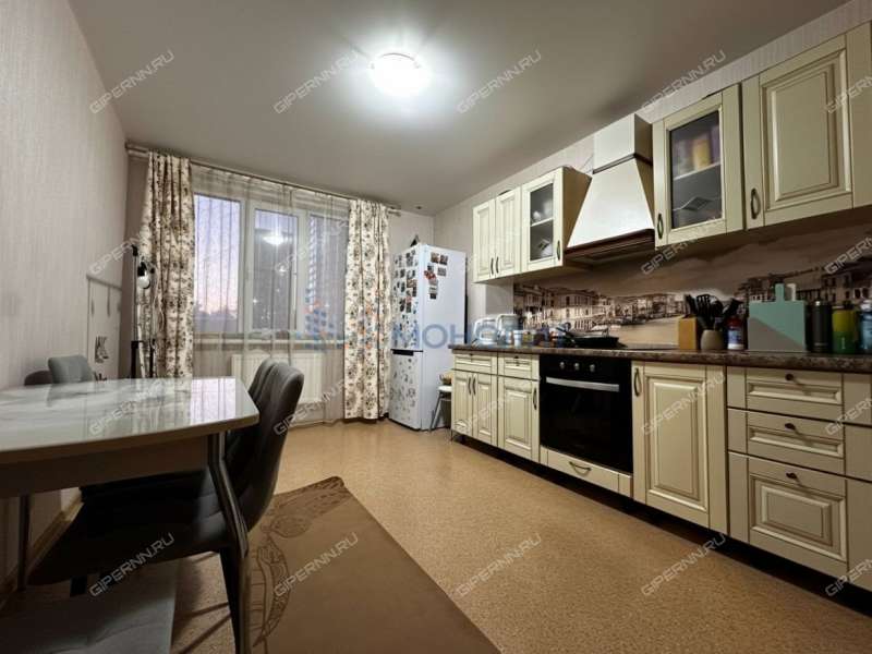 трёхкомнатная квартира на Краснозвёздной улице дом 35