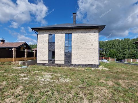 dom-selo-kamenki-bogorodskiy-municipalnyy-okrug фото