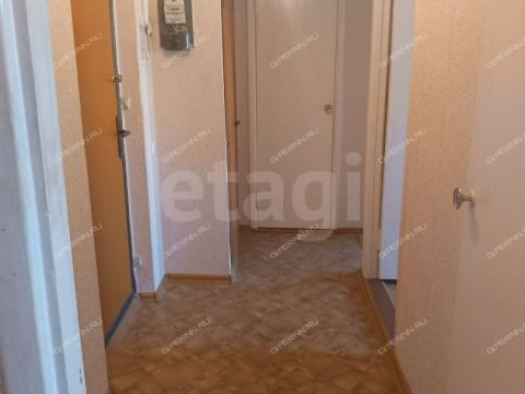 2-komnatnaya-ul-sergeya-esenina-d-21 фото