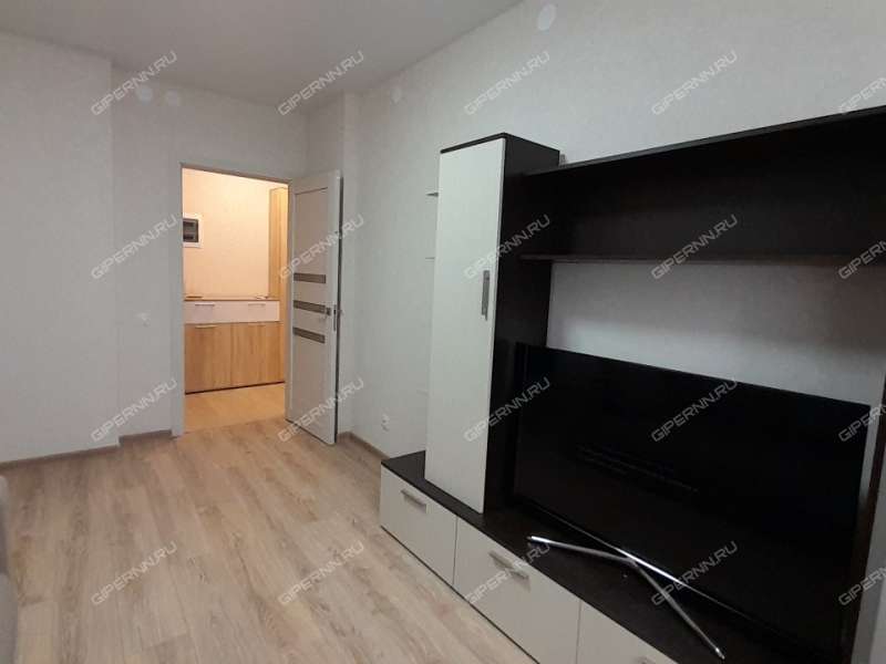 трёхкомнатная квартира на проспекте Героев Донбасса дом 16