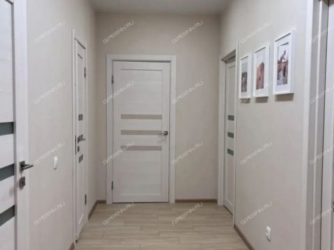 2-komnatnaya-ul-akademika-chazova-d-2 фото