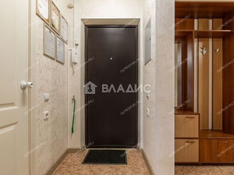 2-komnatnaya-ul-burnakovskaya-d-105 фото