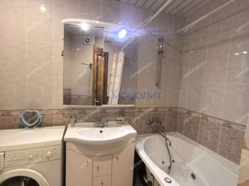 однокомнатная квартира на улице Бориса Корнилова дом 8