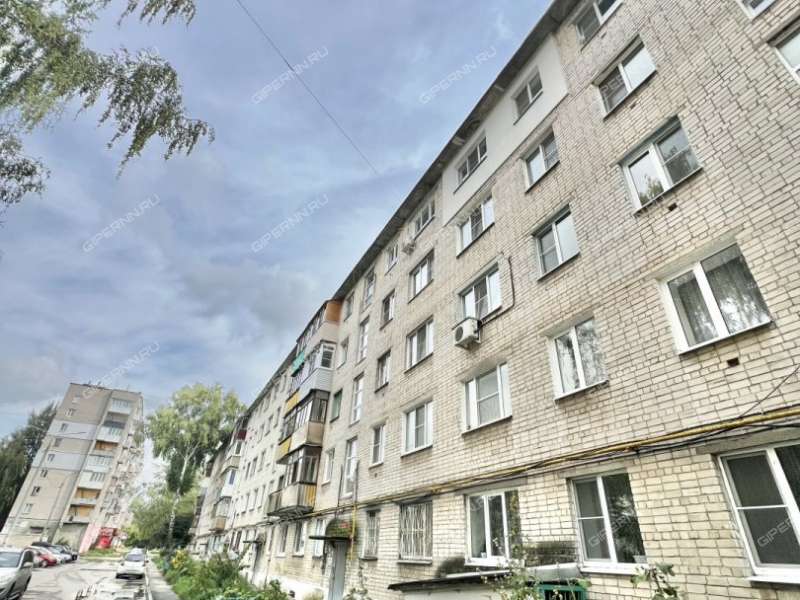 двухкомнатная квартира в 2-м микрорайоне дом 31 город Кстово