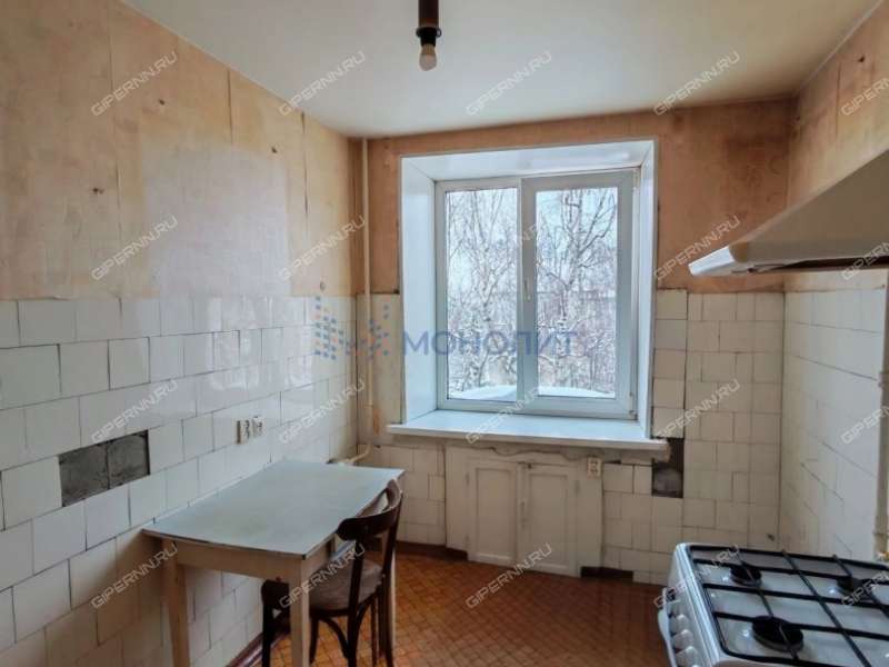 трёхкомнатная квартира на Суетинской улице дом 2