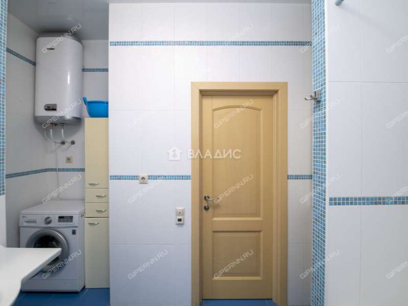 двухкомнатная квартира на улице Белинского дом 11/66