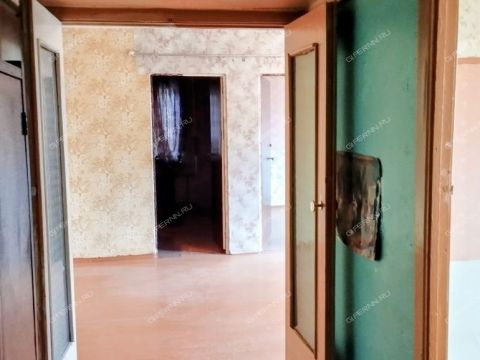 4-komnatnaya-prosp-busygina-d-36 фото