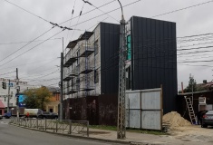 Трехэтажный самострой в Сормове Нижнего Новгорода требуют снести через суд