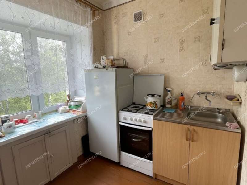 четырёхкомнатная квартира на площади Мира дом 6 город Кстово