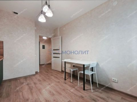 1-komnatnaya-ul-romantikov-d-11 фото