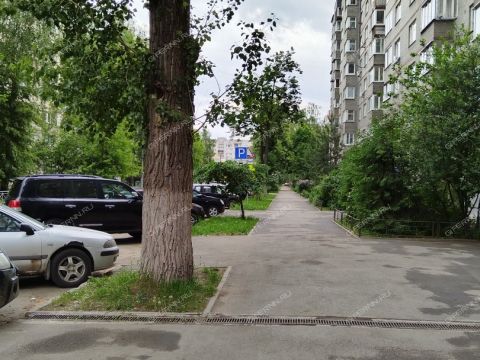 4-komnatnaya-ul-genkinoy-d-61 фото