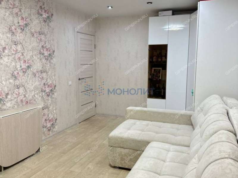 двухкомнатная квартира на проспекте Циолковского дом 79А город Дзержинск