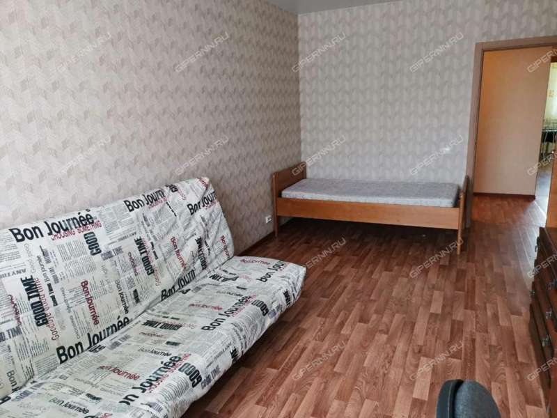 двухкомнатная квартира на улице Космонавтов дом 5а город Кстово