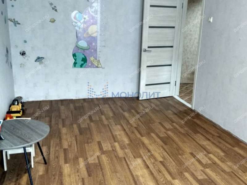 трёхкомнатная квартира на улице Кащенко дом 14