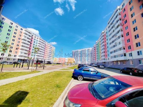 3-komnatnaya-prosp-korablestroiteley-d-60 фото