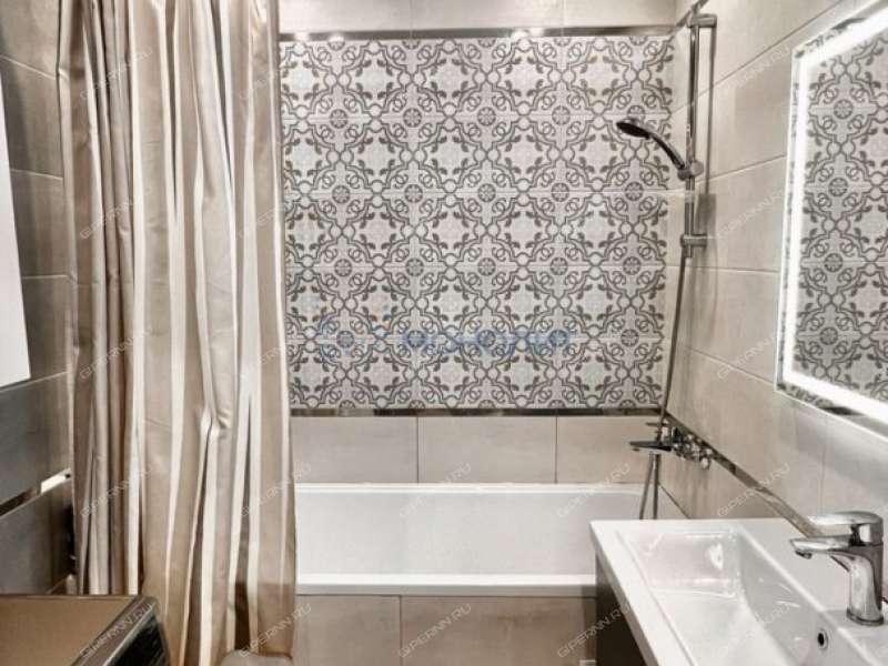 трёхкомнатная квартира на Медицинской улице дом 1А