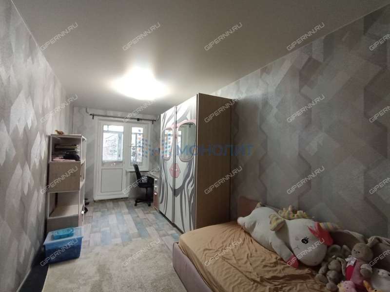 трёхкомнатная квартира на улице Маршала Жукова дом 4