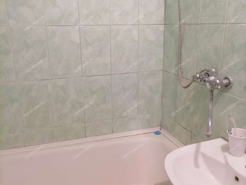 однокомнатная квартира на Мончегорской улице дом 18  к.3