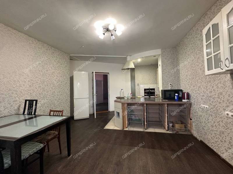 четырёхкомнатная квартира на Нижегородской улице дом 5а город Кстово