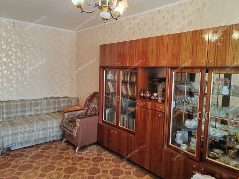 2-komnatnaya-ul-geroya-samochkina-d-9 фото