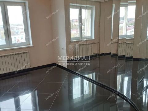 3-komnatnaya-ul-epronovskaya-d-10 фото